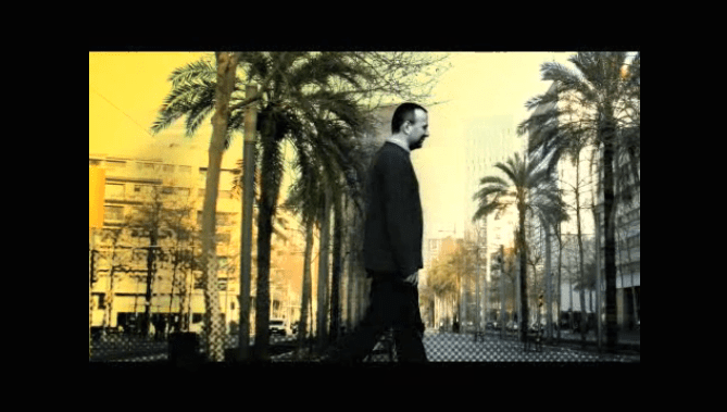 Frame 6 - Do it in Barcelona